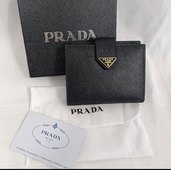 プラダ　財布（ブランド財布・小物）の商品画像 - 査定依頼日：2023年9月21日 - 最高査定価格：50,000円