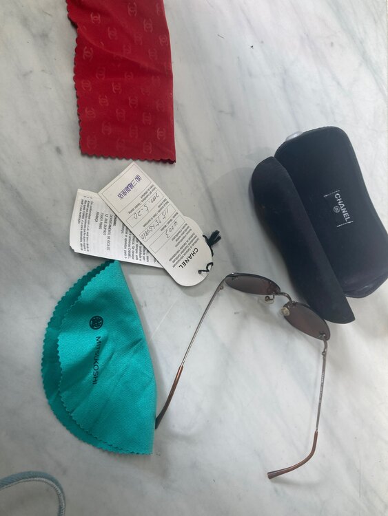 シャネルサングラス（ブランド財布・小物）の商品画像 - 査定依頼日：2024年2月13日 - 最高査定価格：7,000円