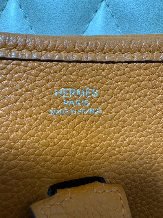 エルメス　エブリン（ブランドバッグ）の商品画像 - 査定依頼日：2025年12月15日 - 最高査定価格：240,000円
