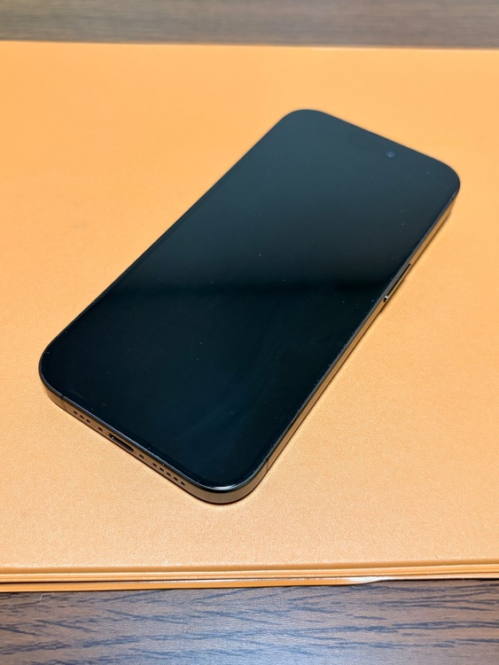 iPhone 15 Pro 512GB SIMフリー（スマホ）の商品画像 - 査定依頼日：2025年10月6日 - 最高査定価格：118,000円