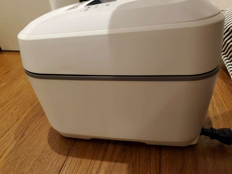 RZ-V100EM（家電）の商品画像 - 査定依頼日：2023年12月2日 - 最高査定価格：6,500円