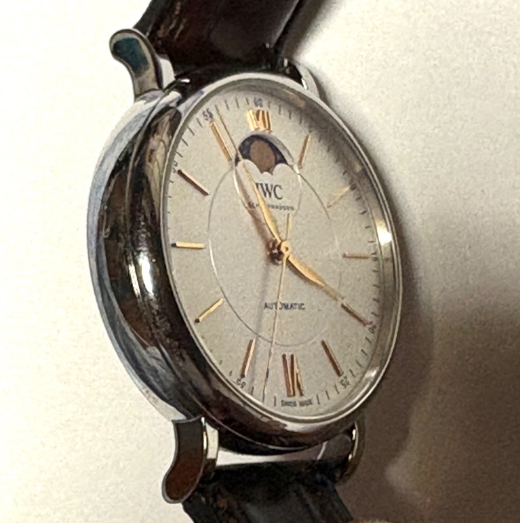 iwc ポルトフィーノムーンフェイズ（高級時計）の商品画像 - 査定依頼日：2025年9月4日 - 最高査定価格：520,000円