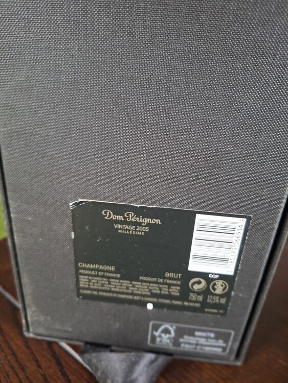 ドンペリニヨン（お酒）の商品画像 - 査定依頼日：2025年11月12日 - 最高査定価格：19,000円