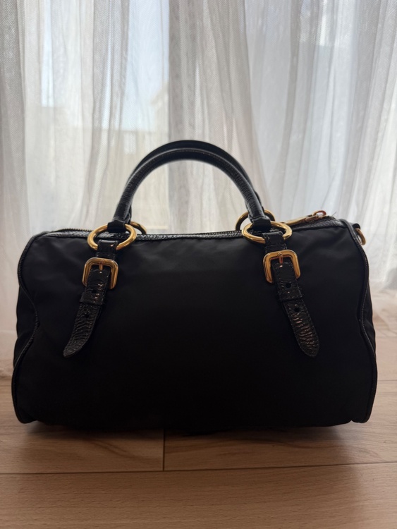 プラダ  （ブランドバッグ）の商品画像 - 査定依頼日：2026年2月15日 - 最高査定価格：65,000円