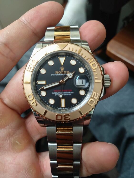 ロレックス ヨットマスター 126621ぶら（高級時計）の商品画像 - 査定依頼日：2025年6月12日 - 最高査定価格：2,230,000円