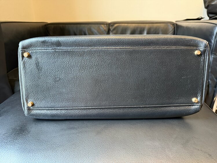 ケリー　黒　40（ブランドバッグ）の商品画像 - 査定依頼日：2025年4月23日 - 最高査定価格：750,000円