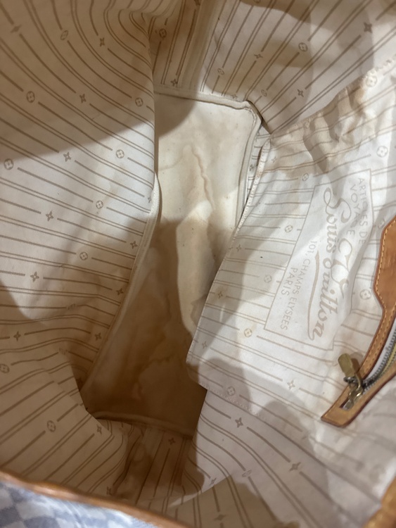 ダミエ 大サイズ（ブランドバッグ）の商品画像 - 査定依頼日：2026年2月26日 - 最高査定価格：50,000円