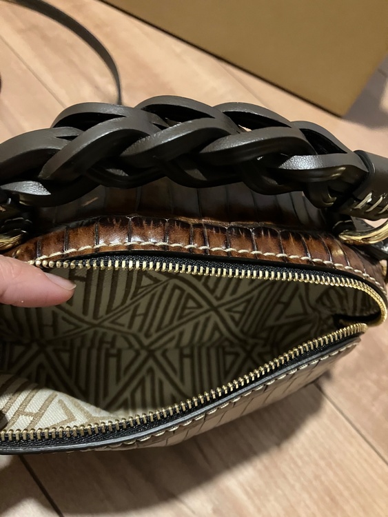 ミニダリア（ブランドバッグ）の商品画像 - 査定依頼日：2026年1月6日 - 最高査定価格：62,000円