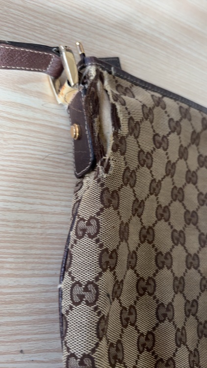グッチ  （ブランドバッグ）の商品画像 - 査定依頼日：2025年11月10日 - 最高査定価格：10,000円
