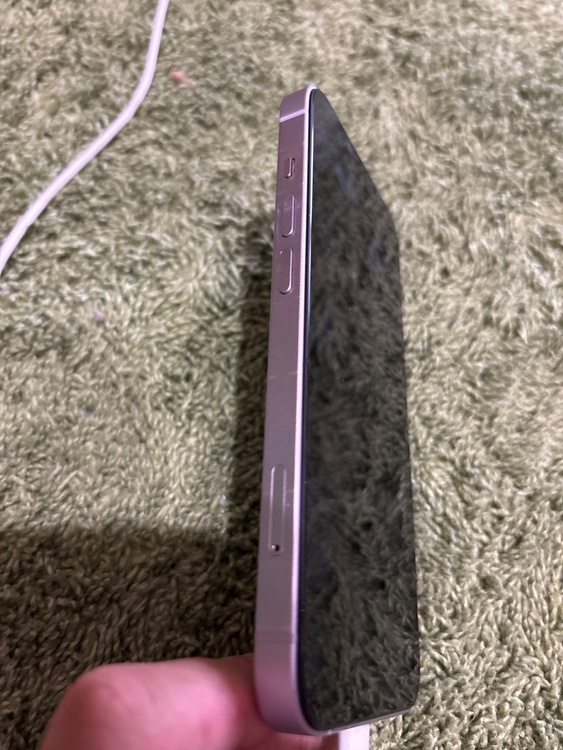 iPhone iPhone 13 128GB docomo（スマホ）の商品画像 - 査定依頼日：2026年8月31日 - 最高査定価格：22,000円