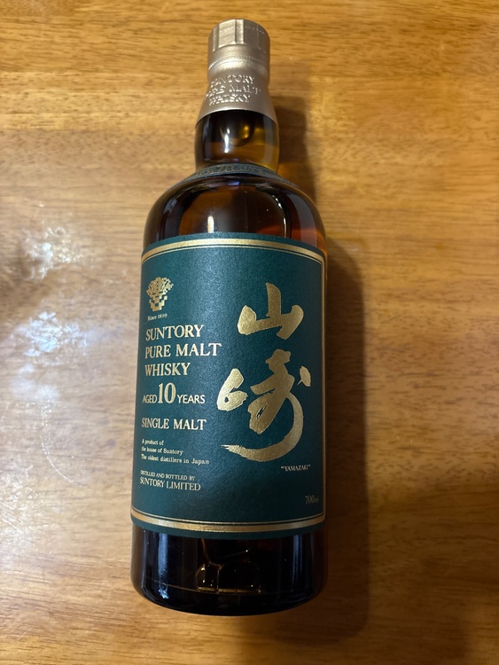ウイスキー サントリー山崎（お酒）の商品画像 - 査定依頼日：2026年9月10日 - 最高査定価格：33,000円