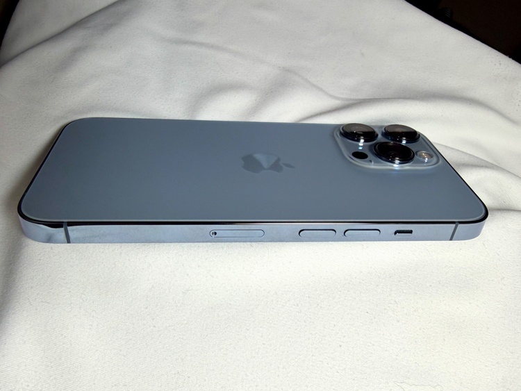 iPhone 13 Pro 512GB SIMフリー（スマホ）の商品画像 - 査定依頼日：2026年4月12日 - 最高査定価格：45,000円