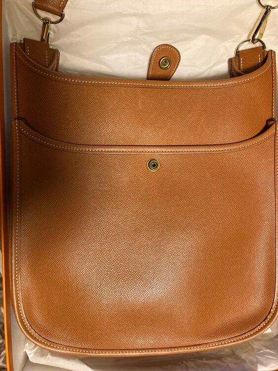 エルメス エブリン （ブランドバッグ）の商品画像 - 査定依頼日：2025年1月6日 - 最高査定価格：400,000円