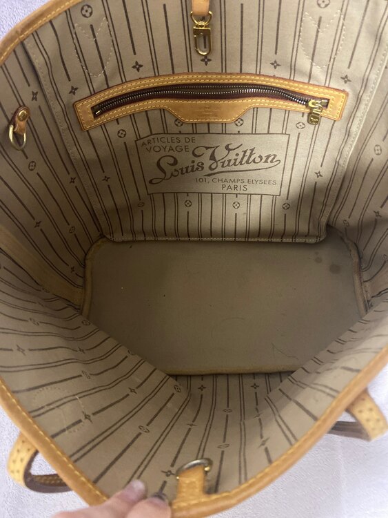 ルイヴィトン ネヴァーフル （ブランドバッグ）の商品画像 - 査定依頼日：2025年4月27日 - 最高査定価格：70,000円