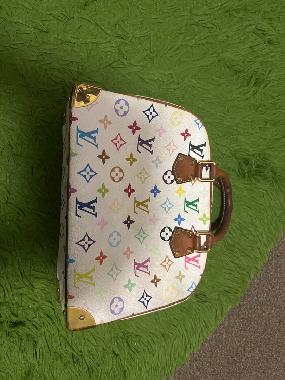 ルイヴィトン マルチカラー （ブランドバッグ）の商品画像 - 査定依頼日：2024年12月22日 - 最高査定価格：90,000円