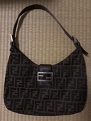 ロゴ（ブランドバッグ）の商品画像 - 査定依頼日：2025年7月7日 - 最高査定価格：30,000円