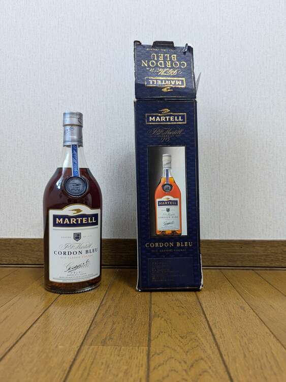 ブランデー マーテル （お酒）の商品画像 - 査定依頼日：2024年12月29日 - 最高査定価格：15,000円