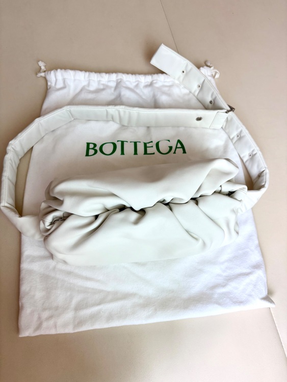 ボッテガ・ヴェネタ  （ブランドバッグ）の商品画像 - 査定依頼日：2025年10月10日 - 最高査定価格：110,000円