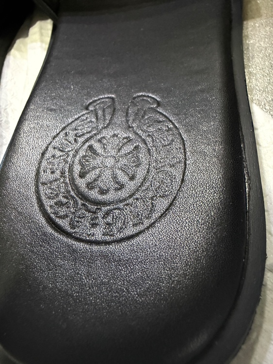 サンダル（古着・ファッション）の商品画像 - 査定依頼日：2026年8月6日 - 最高査定価格：30,000円