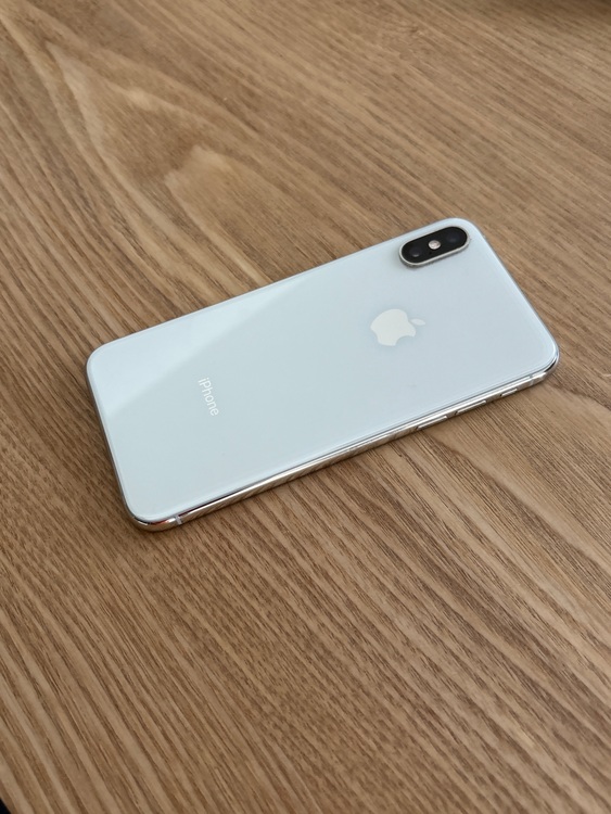 MTE12J/A（スマホ）の商品画像 - 査定依頼日：2025年6月21日 - 最高査定価格：24,000円