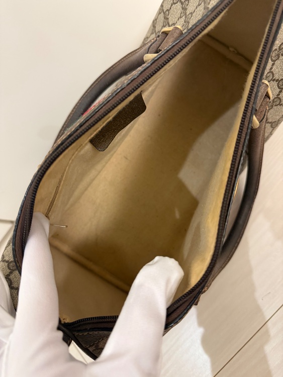 ボストンバック（ブランドバッグ）の商品画像 - 査定依頼日：2025年7月29日 - 最高査定価格：15,000円