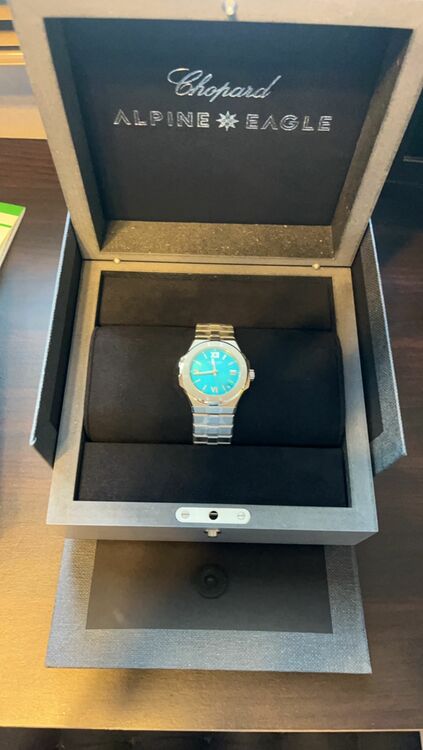 アルパインイーグル　マリタイムブルー（高級時計）の商品画像 - 査定依頼日：2025年8月6日 - 最高査定価格：1,800,000円