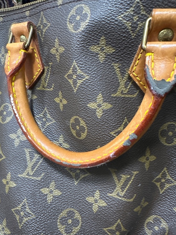 ルイヴィトン モノグラム （ブランドバッグ）の商品画像 - 査定依頼日：2025年10月27日 - 最高査定価格：35,000円