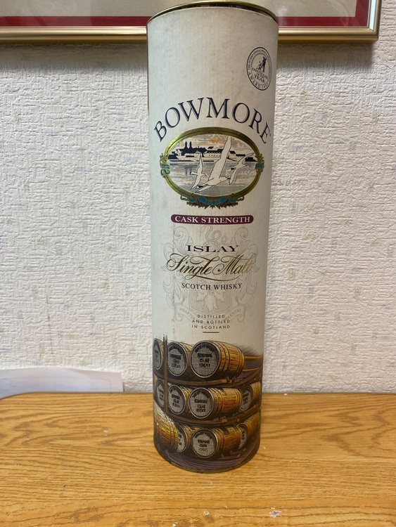 ボウモアカスクストレングス　シルクプリント樽カモメラベル700ml56%（お酒）の商品画像 - 査定依頼日：2026年1月13日 - 最高査定価格：43,000円