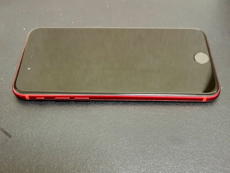 iPhone iPhone SE (第 2 世代) 64GB SIMフリー（スマホ）の商品画像 - 査定依頼日：2026年7月23日 - 最高査定価格：8,000円