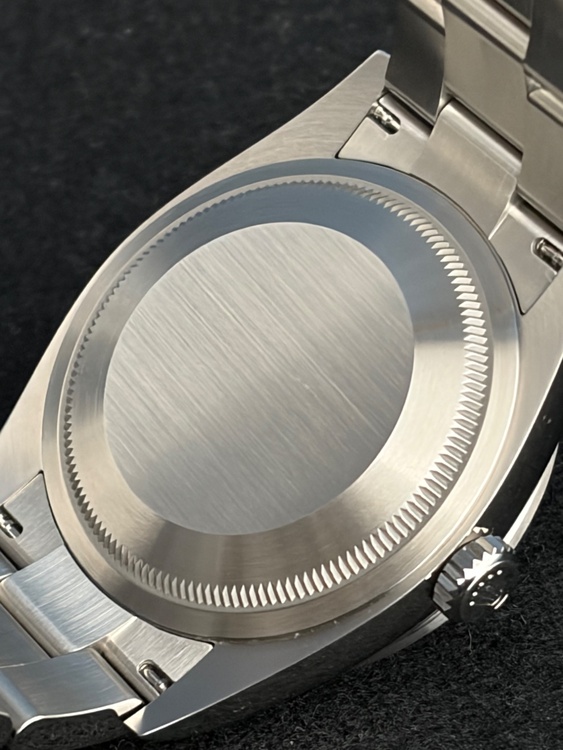 ロレックス エクスプローラー 12427（高級時計）の商品画像 - 査定依頼日：2026年3月14日 - 最高査定価格：1,300,000円