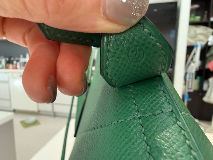 ボリード（ブランドバッグ）の商品画像 - 査定依頼日：2026年1月12日 - 最高査定価格：350,000円