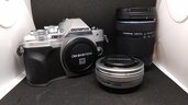 OM-D E-M10 Mark IV EZダブルズームキット シルバー（カメラ）の商品画像 - 査定依頼日：2026年7月2日 - 最高査定価格：54,100円