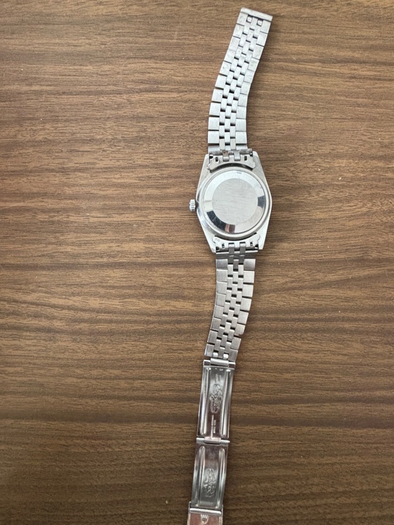 ロレックス その他 oyster perpetual datejust （高級時計）の商品画像 - 査定依頼日：2025年12月4日 - 最高査定価格：750,000円