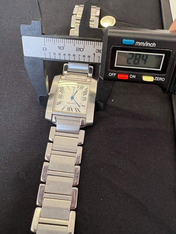 カルティエ タンク （高級時計）の商品画像 - 査定依頼日：2026年2月14日 - 最高査定価格：420,000円