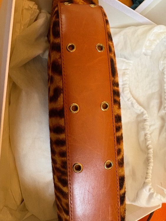 ディオール ストリートシック コロンブス ショルダーバッグ（ブランドバッグ）の商品画像 - 査定依頼日：2025年11月24日 - 最高査定価格：200,000円