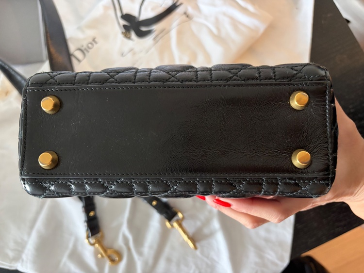 ディオール  （ブランドバッグ）の商品画像 - 査定依頼日：2026年2月16日 - 最高査定価格：230,000円