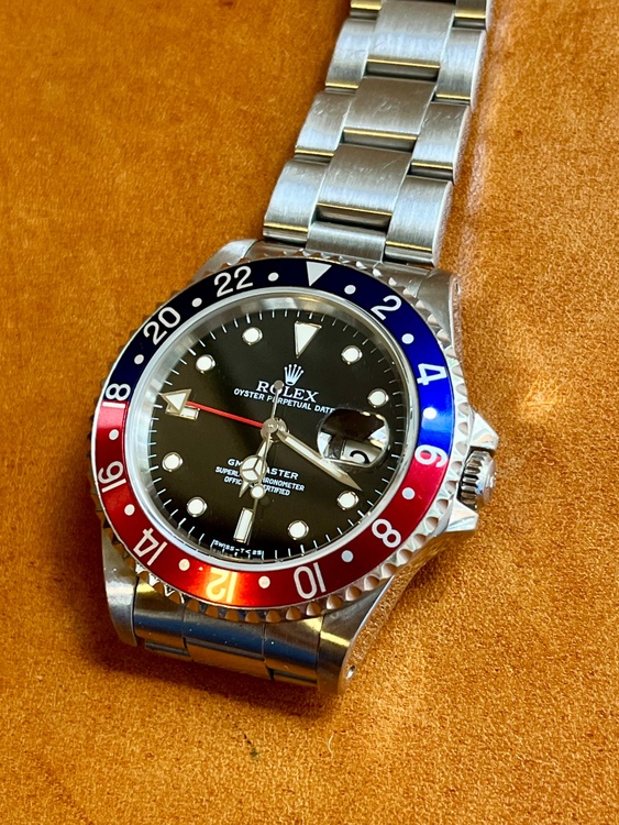 ロレックス GMTマスター 1670（高級時計）の商品画像 - 査定依頼日：2026年4月14日 - 最高査定価格：1,980,000円