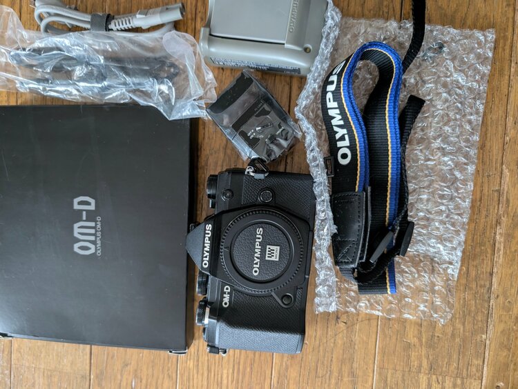 OLYMPUS OM-D E-M5 MARK3（カメラ）の商品画像 - 査定依頼日：2026年5月9日 - 最高査定価格：50,100円