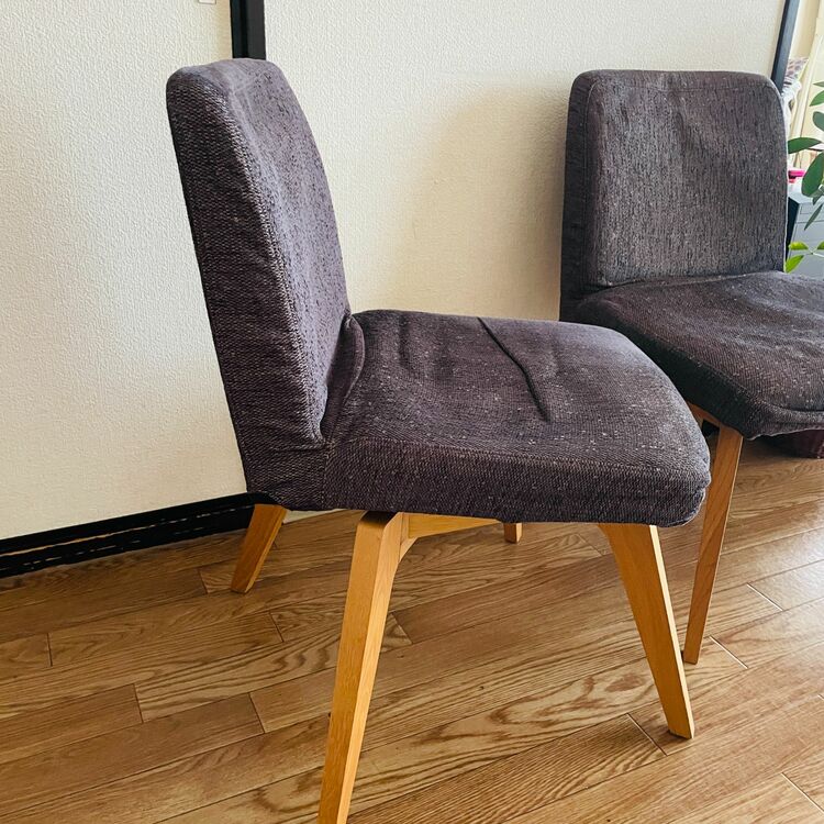 回転式椅子2脚（家具・寝具）の商品画像 - 査定依頼日：2025年10月27日 - 最高査定価格：3,000円