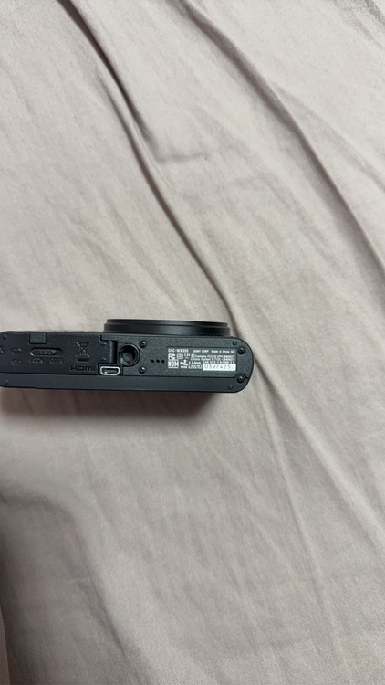 DSC-WX350（カメラ）の商品画像 - 査定依頼日：2026年8月15日 - 最高査定価格：25,000円