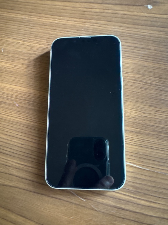 iPhone 14（スマホ）の商品画像 - 査定依頼日：2026年9月23日 - 最高査定価格：46,500円
