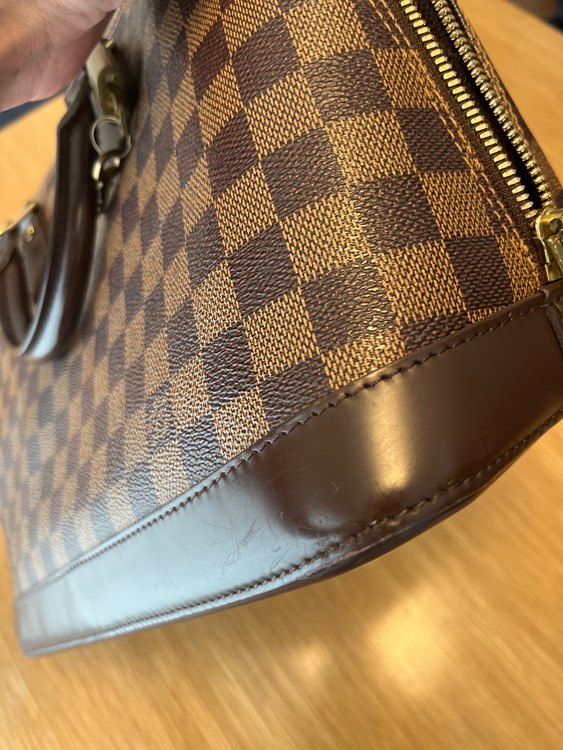 アルマ（ブランドバッグ）の商品画像 - 査定依頼日：2022年9月23日 - 最高査定価格：45,000円