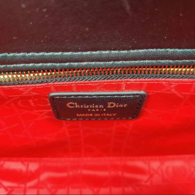 レディディオール MYABC（ブランドバッグ）の商品画像 - 査定依頼日：2023年9月1日 - 最高査定価格：400,000円