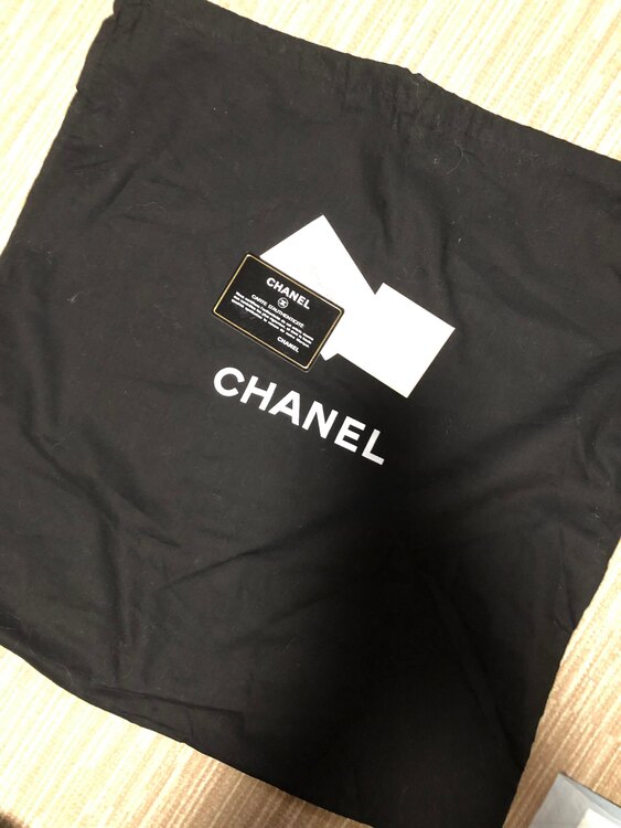 シャネルシルバーチェーントート（ブランドバッグ）の商品画像 - 査定依頼日：2025年1月15日 - 最高査定価格：240,000円