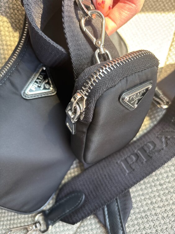 プラダ  （ブランドバッグ）の商品画像 - 査定依頼日：2025年4月30日 - 最高査定価格：168,000円