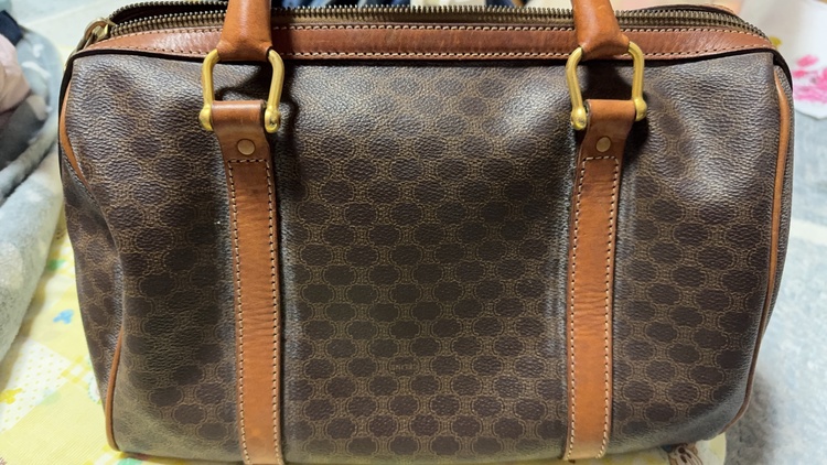 セリーヌ  （ブランドバッグ）の商品画像 - 査定依頼日：2026年1月10日 - 最高査定価格：35,000円