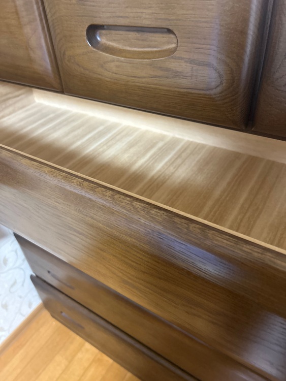 収納タンス（家具・寝具）の商品画像 - 査定依頼日：2025年6月12日 - 最高査定価格：300円