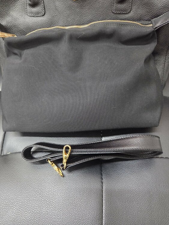 エグゼクティブ ソフトキャビアスキン（ブランドバッグ）の商品画像 - 査定依頼日：2025年12月29日 - 最高査定価格：110,000円