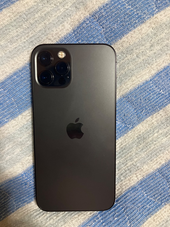 iPhone（スマホ）の商品画像 - 査定依頼日：2025年10月9日 - 最高査定価格：43,000円