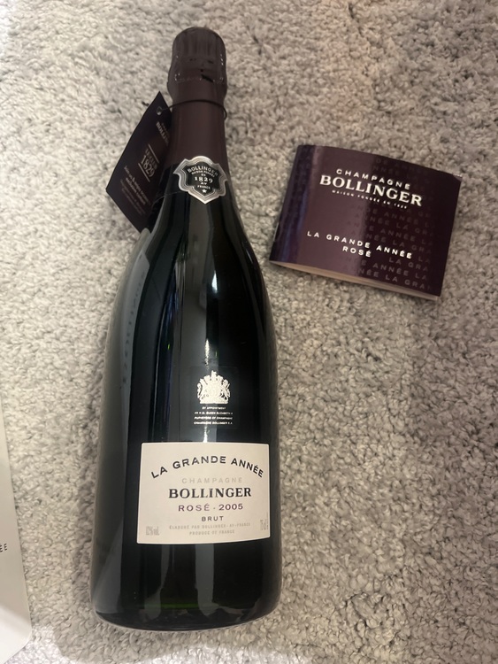 シャンパン ボランジェ （お酒）の商品画像 - 査定依頼日：2025年8月16日 - 最高査定価格：17,000円